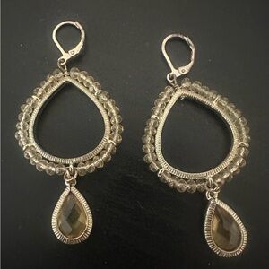 Vintage Teardrop Earrings ✨